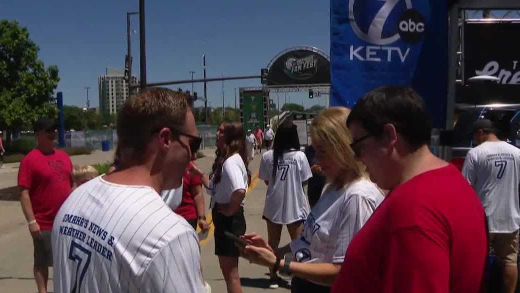 KETV Newswatch 7 meets viewers at Fan Fest