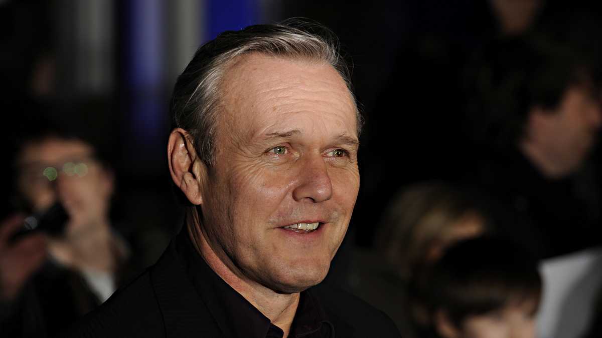 Co-stars react to death of British actor Anthony Head
