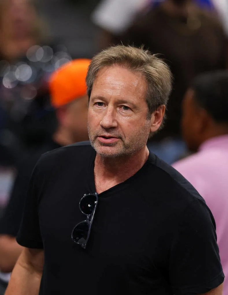 David Duchovny enjoys a low-key appearance