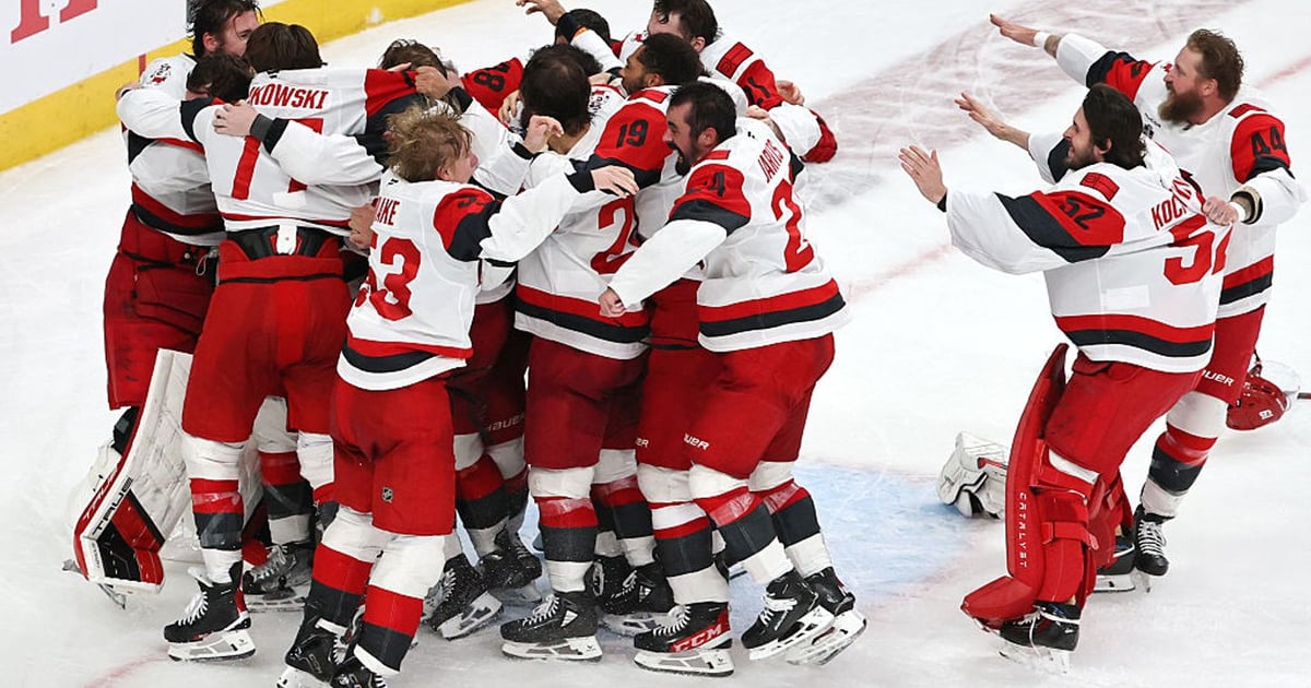 Hurricanes defeat Golden Knights 3-0 to snap 20-year Stanley Cup championship drought: Live updates and reaction
