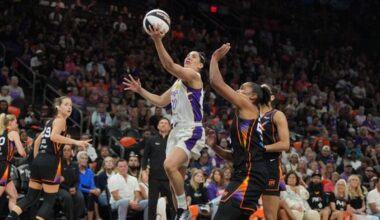Sparks beat Mercury in OT behind Plum's 43 points