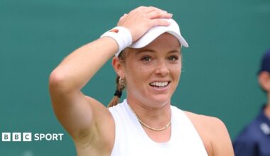 Katie Swan (GBR) celebrates as she wins the match against Irina-Camellia Begu