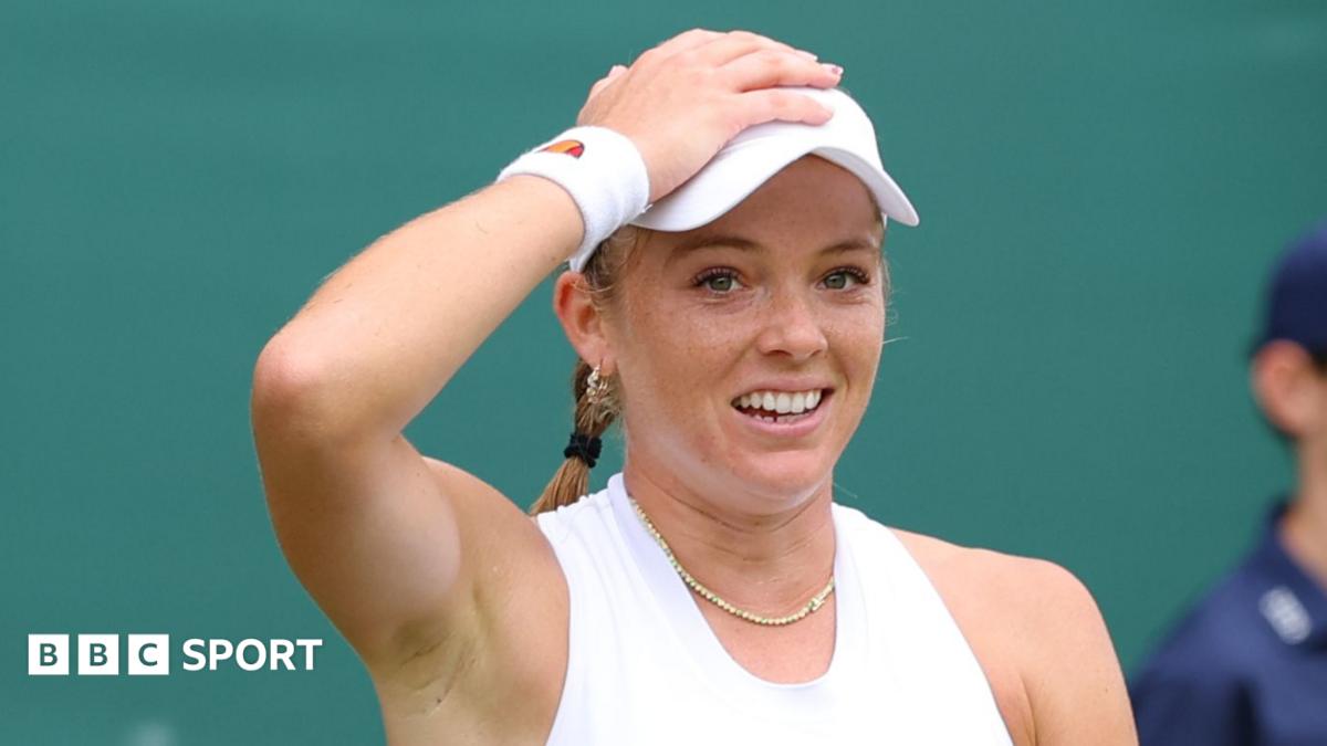 Katie Swan (GBR) celebrates as she wins the match against Irina-Camellia Begu