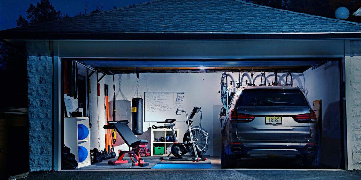 How MH’s Executive Editor Built a Home Gym He Wouldn't Get Bored Of