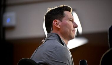 Red Sox's Craig Breslow Sounds Just Like Angry Boston Fans