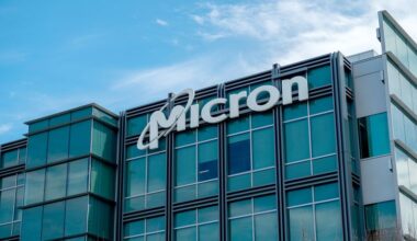 Investors bet on AI again after Micron reports 346% sales jump