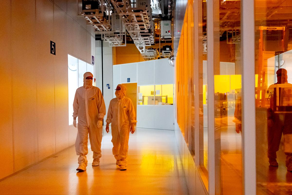 Tech stocks live: Tech stocks mixed ahead of Micron earnings Wednesday