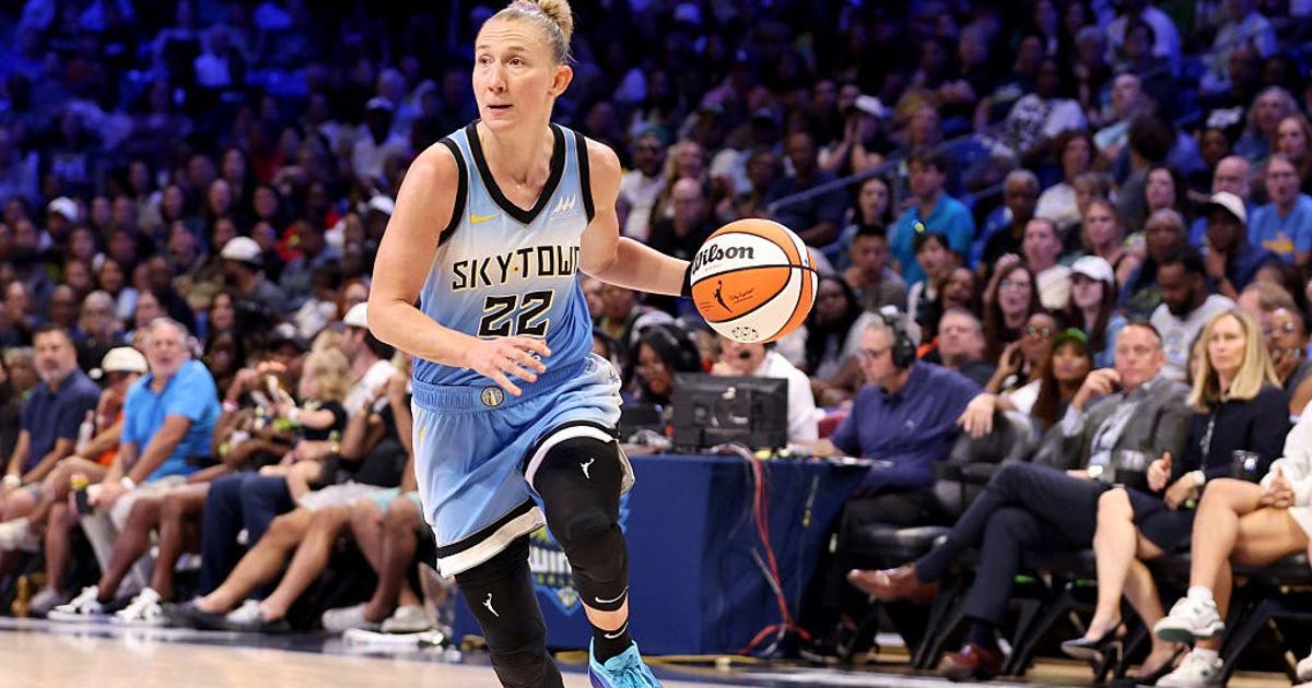Courtney Vandersloot set to make 2026 debut for Chicago Sky on Friday
