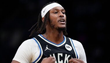 Should the Lakers trade for Myles Turner?