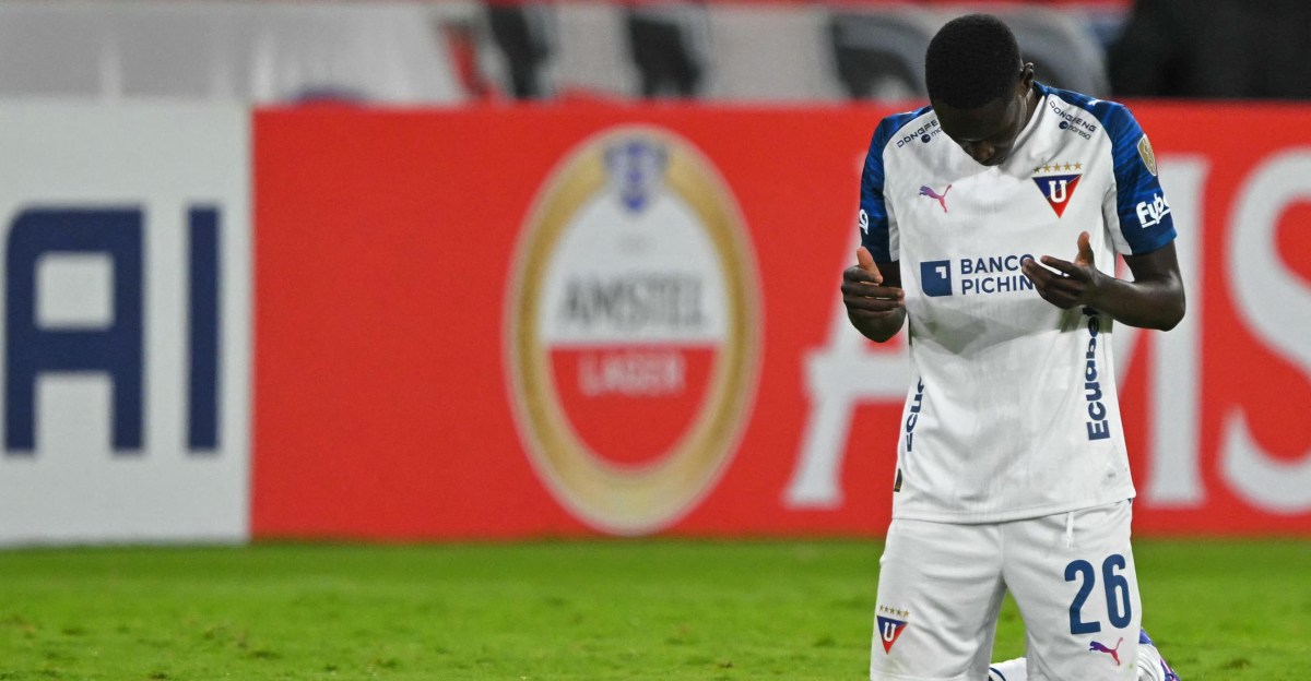 Barcelona sign young Ecuadorian star Josué Caicedo