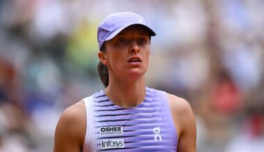 How Lindsey Vonn and Mikaela Shiffrin have helped Wimbledon champion Iga Świątek