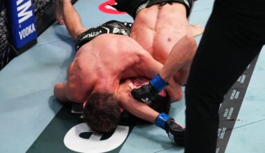 UFC Vegas 118 video: Bryce Mitchell scores dramatic submission in final seconds