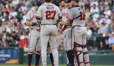 White Sox rally past Braves in extra-inning thriller; Acuña exits with left hamstring tightness