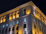 Low-light samples, main camera (2x) - 50mm, f/1.7, ISO 1994, 1/33s (4096x3072px) - Motorola Razr 70 review