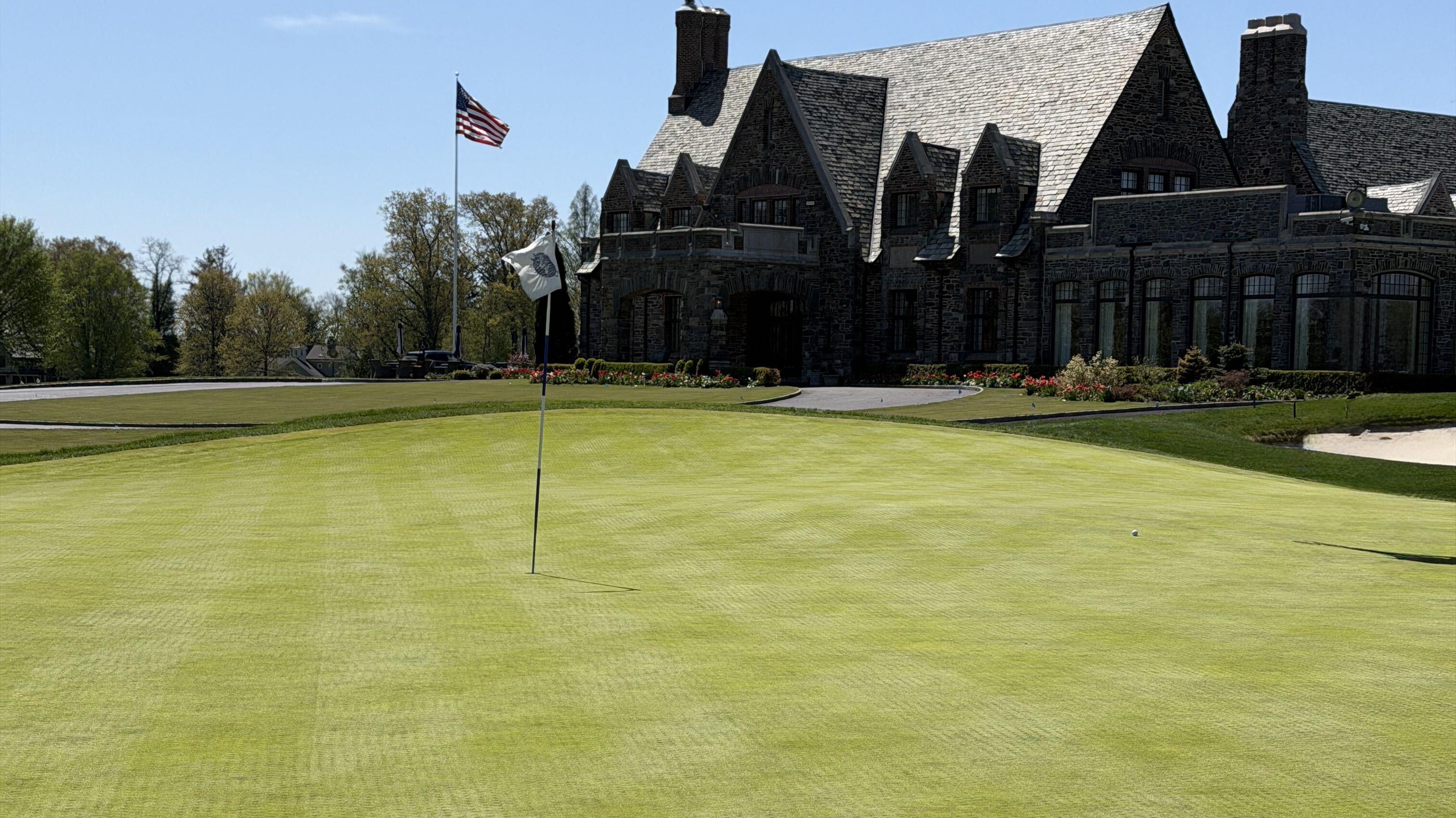 The 18th green at Winged Foot Golf Club