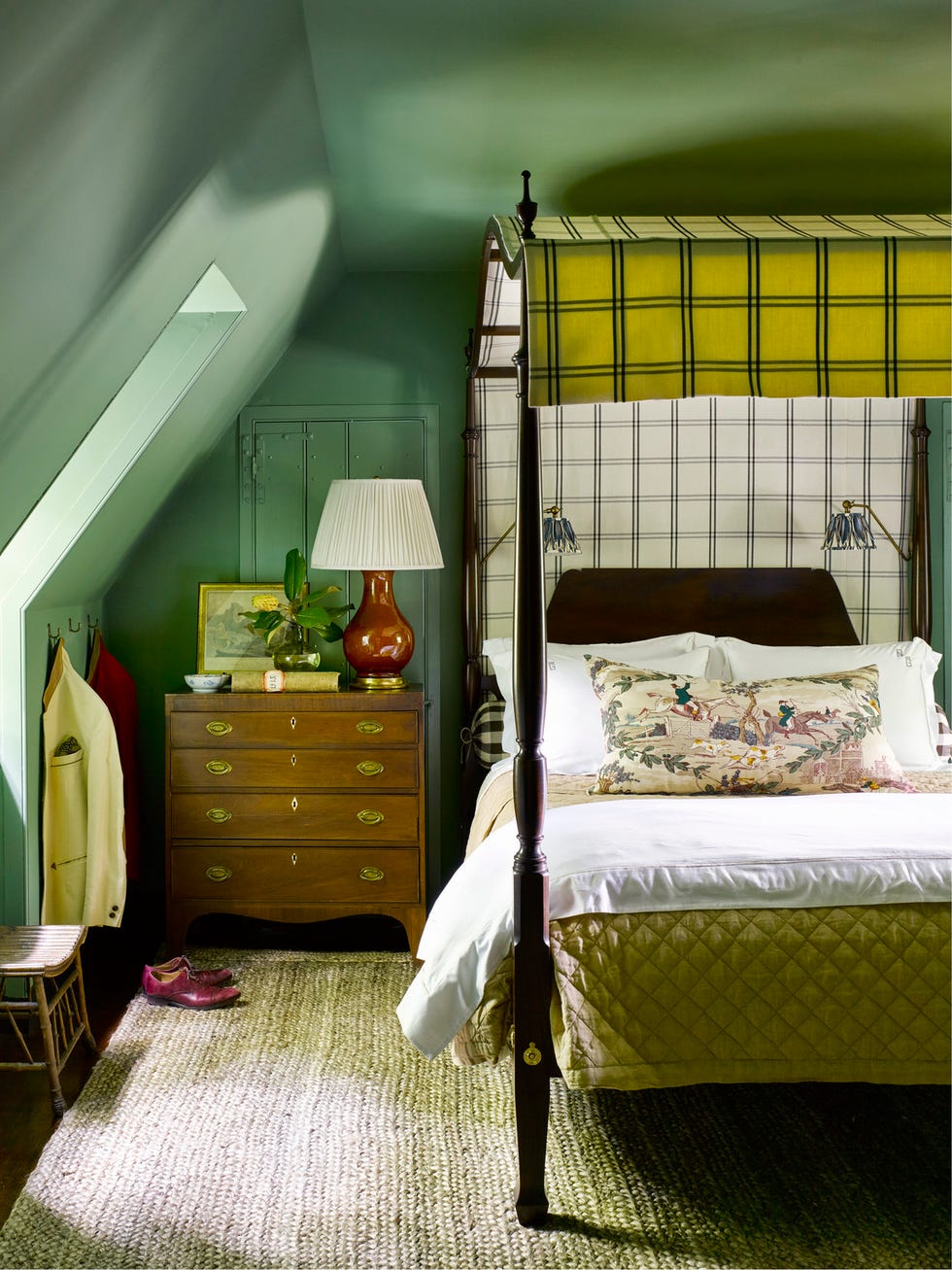 Heather Chadduck Hillegas Colonial Williamsburg Home Tour Guest Bedroom 2271 colonial williamsburg nelson galt house