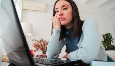 Gen Z’s hiring hell is real: 1 in 3 employers admit they’re replacing entry-level roles with AI—and tech and manufacturing jobs are most at risk