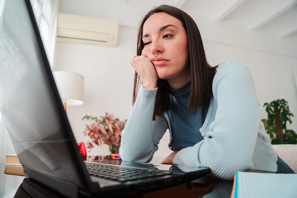 Gen Z’s hiring hell is real: 1 in 3 employers admit they’re replacing entry-level roles with AI—and tech and manufacturing jobs are most at risk