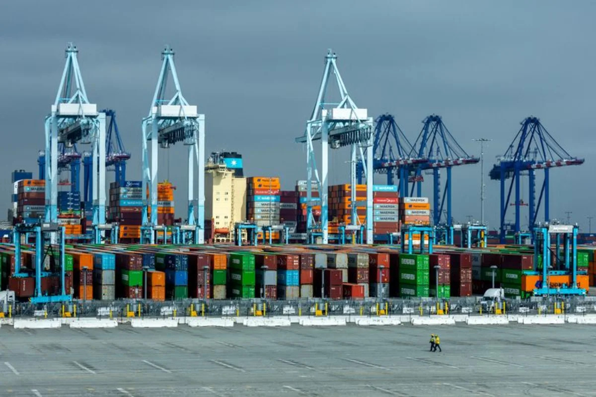 US goods trade deficit hits 14-month high in May as imports surge