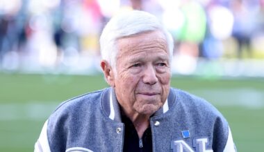 The Kraft Group files complaint against Foxborough over stadium licensing fees – Boston 25 News