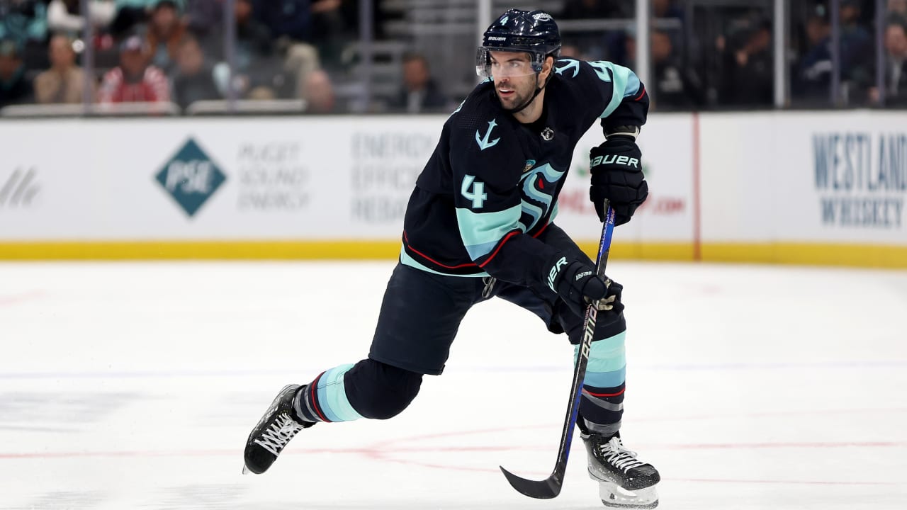 Alumnus Schultz Back in the Fold