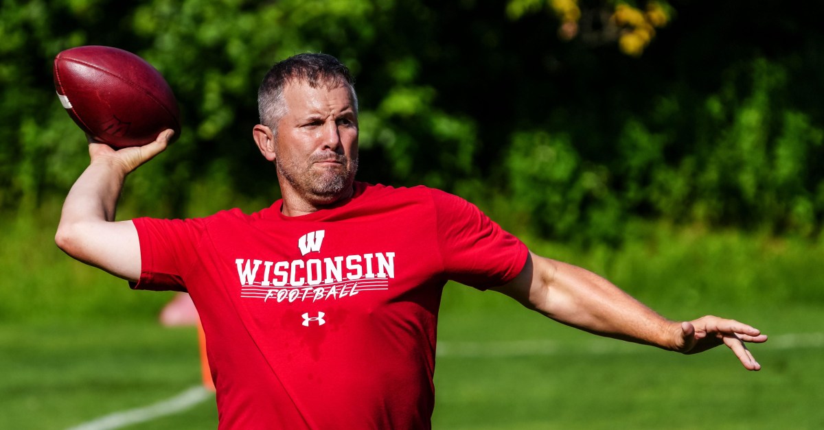 Wisconsin Football: Which Badgers coach had best 2027 recruiting class?