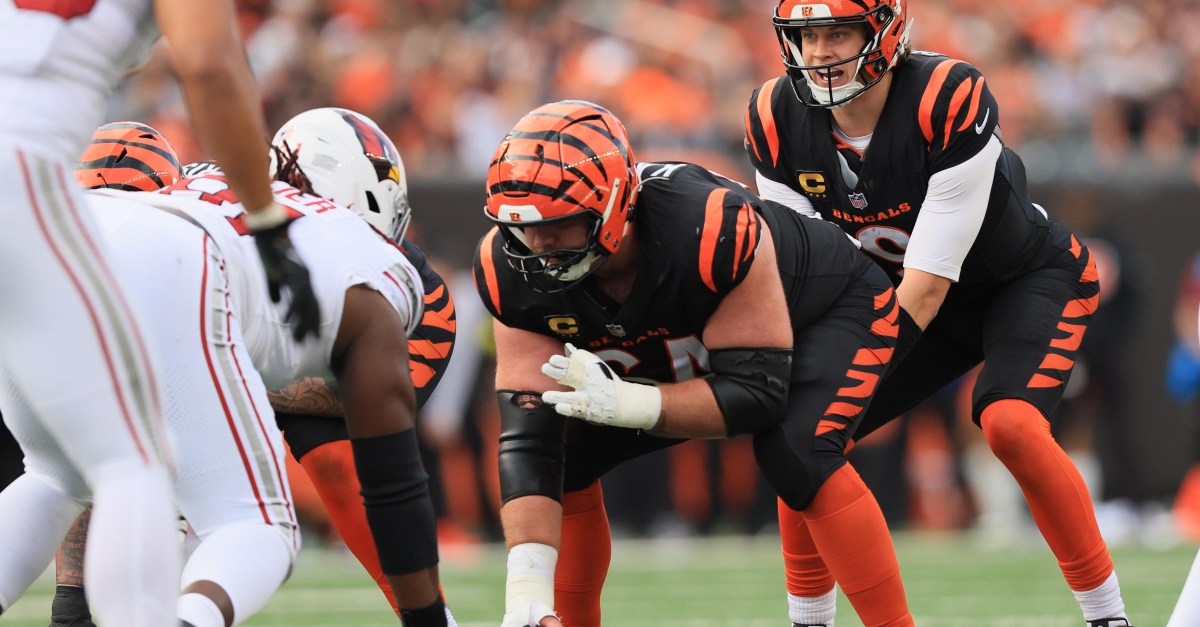Ted Karras reacts to Joe Burrow Super Bowl prediction