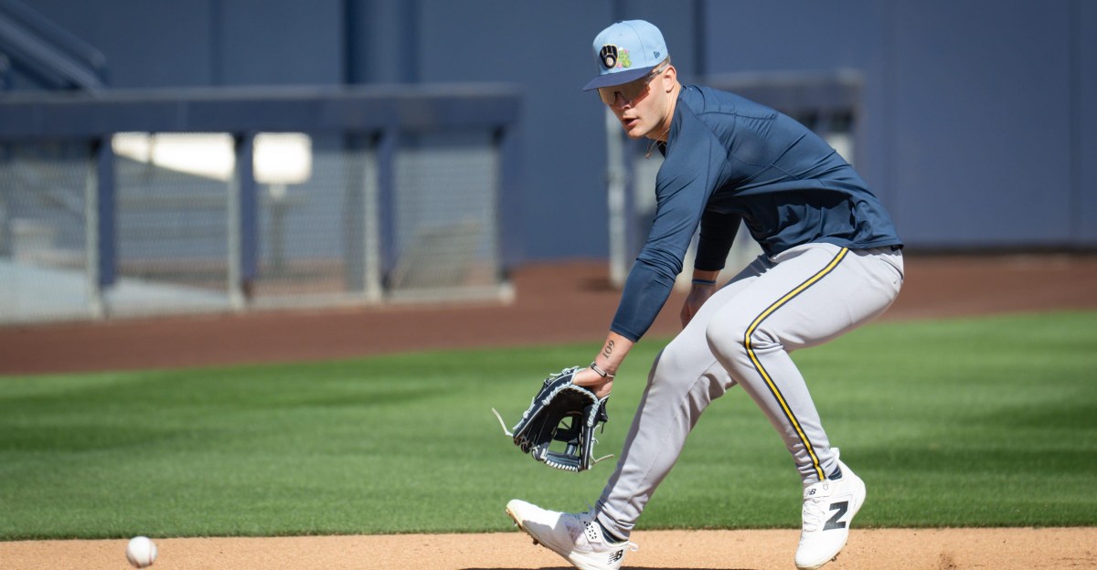 Brewers to promote shortstop prospect Cooper Pratt