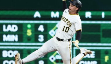 The Mariners get out-tried, lose to Pirates 11-1