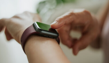 5 Reasons Why Someone Might Not Want To Wear A Smartwatch