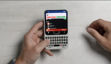 Clicks Shows Off Its Communicator Smartphone With A Blackberry-Like Keyboard