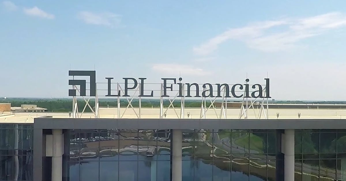 LPL Financial Faces Lawsuit Over Phoenix Annuity Sales