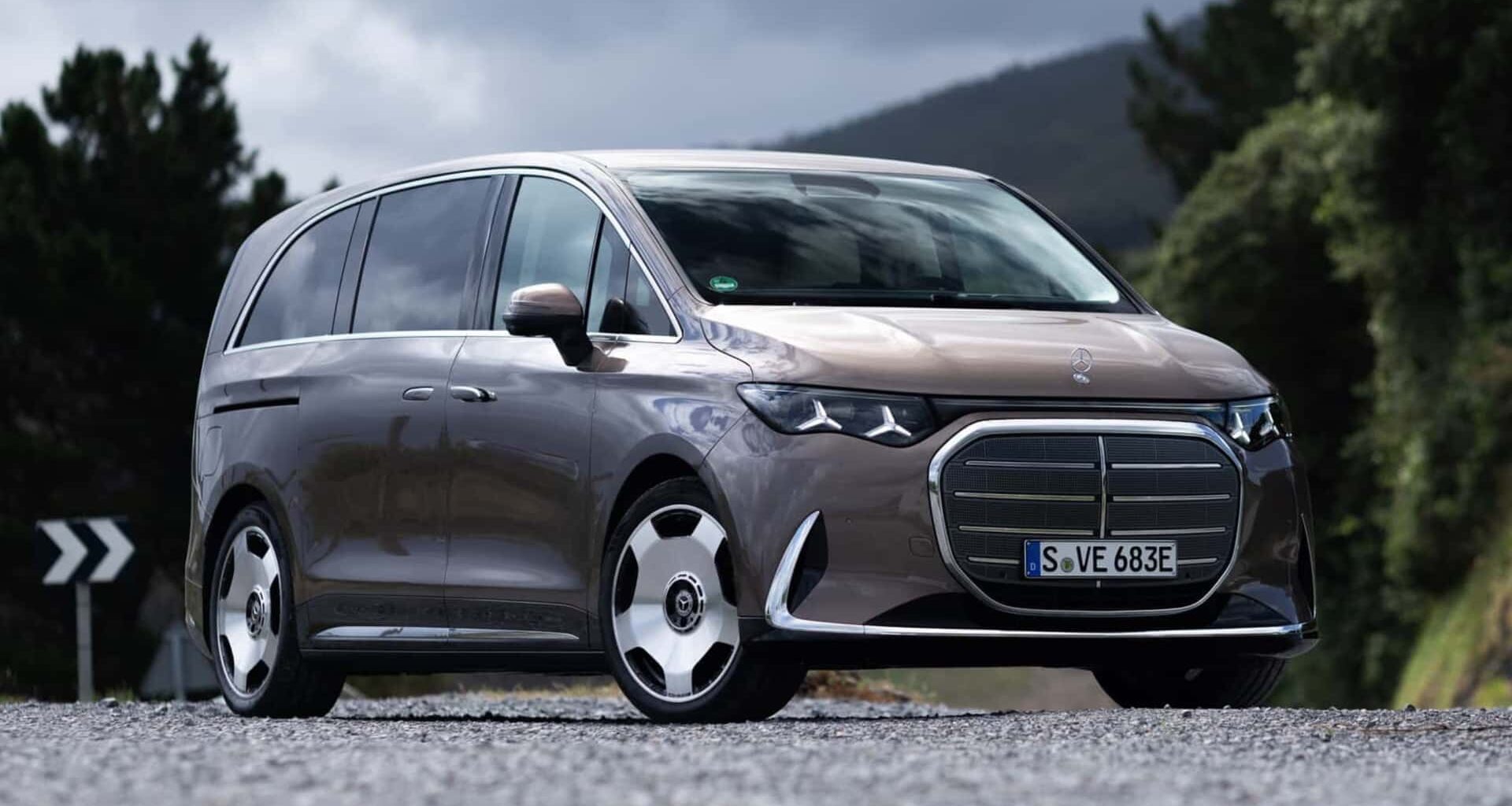 Mercedes VLE Review: Will It Work For America?