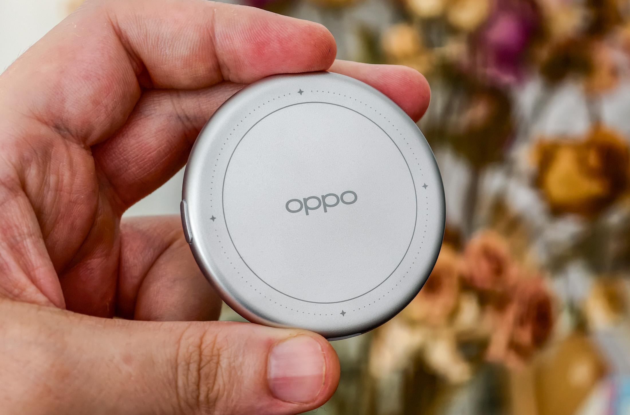 Photo of Oppo Bubble from the back