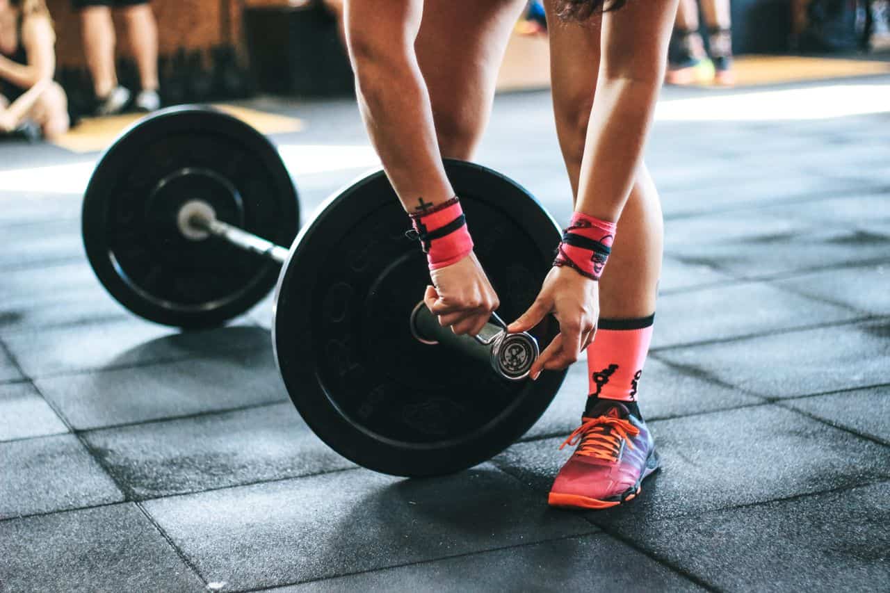 A Massive 30-Year Study Found the Strength Training Sweet Spot Linked to Living Longer