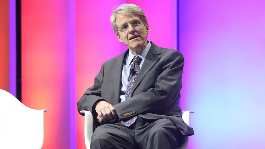 Robert Shiller attends Forbes 30 under 30 event