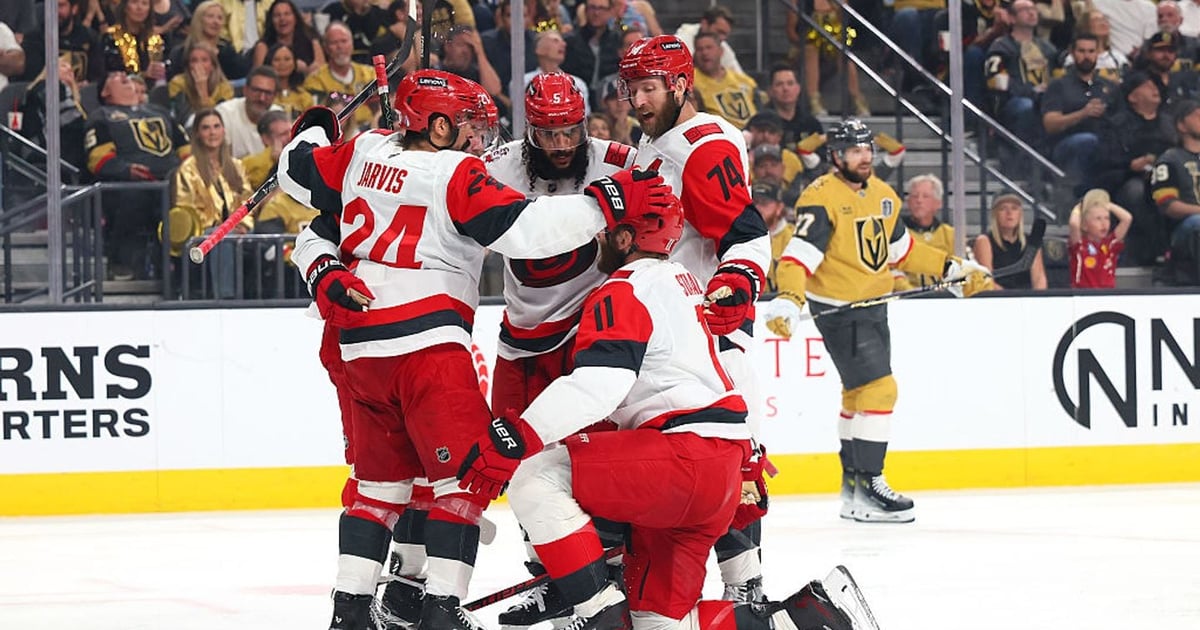 Hurricanes vs. Golden Knights live updates: Carolina leads Vegas 4-3 in Stanley Cup Final Game 4
