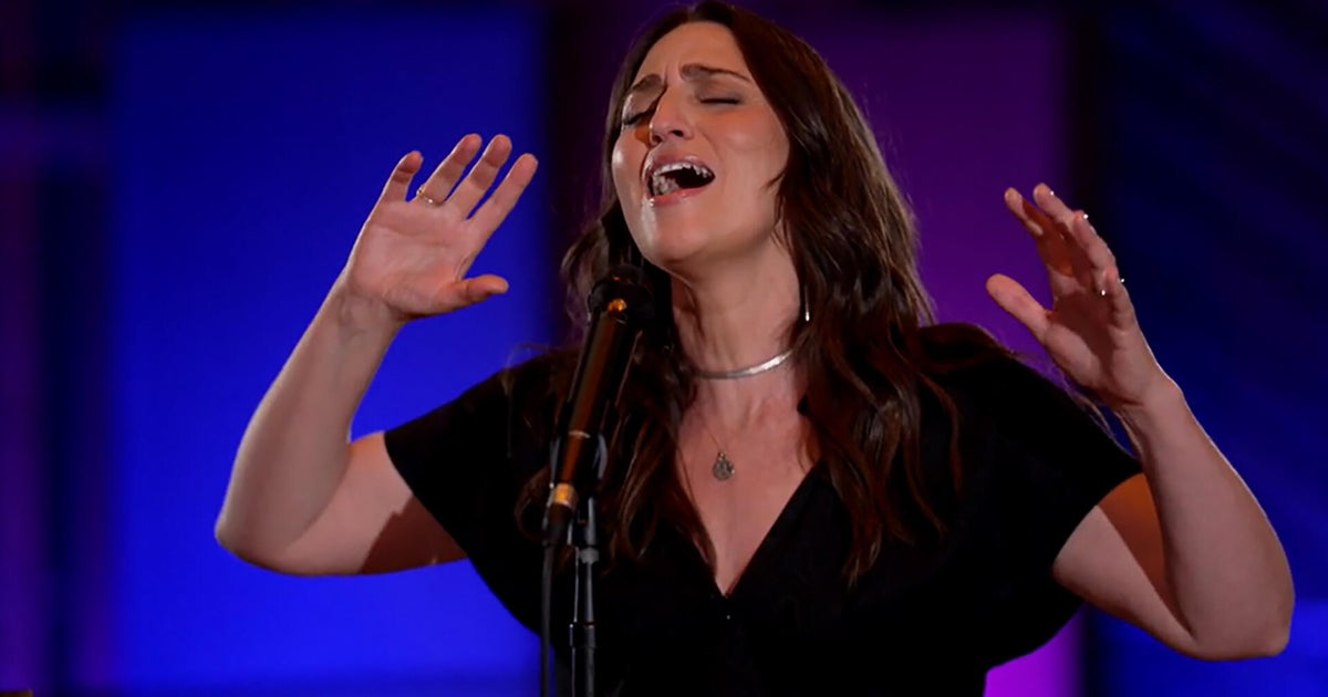 Songbook: Sara Bareilles sings "(You Make Me Feel Like) A Natural Woman"