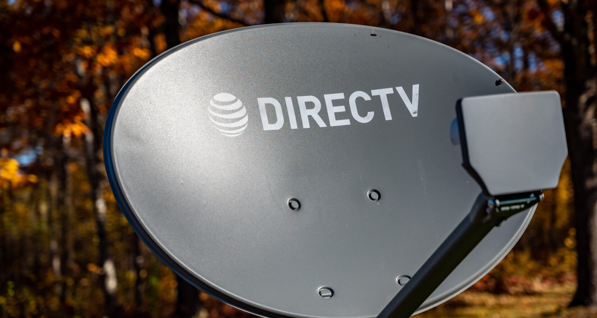 DIRECTV Loses 52 ABC, CBS, FOX, & NBC Stations