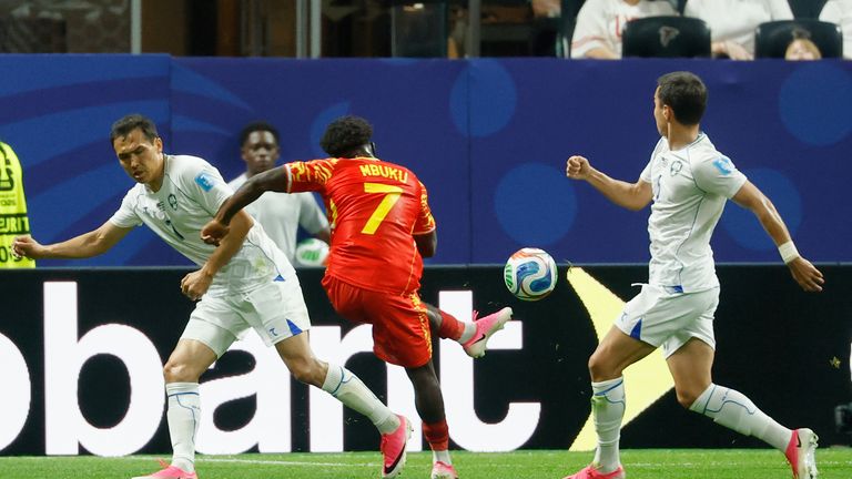 Congo's Nathanael Mbuku (7) scores a goal, that was call back after video review, during the World Cup Group K soccer match between DR Congo and Uzbekistan in Atlanta, Saturday, June 27, 2026. (AP Photo/Erik S. Lesser)
