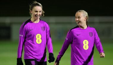 Man City are closing in on the signings of Niamh Charles and Beth Mead