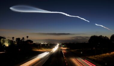 SpaceX Launches Starlink Satellites