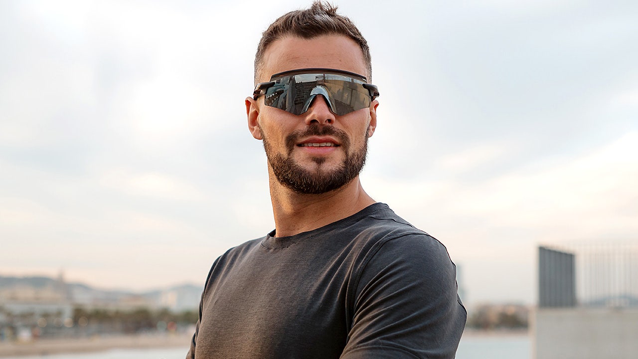Qualcomm CEO says 6G-powered AI smart glasses will make everyone a camera
