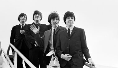 3 Rock Songs From 1964 That Every 60s Kid Can Still Sing by Heart Today