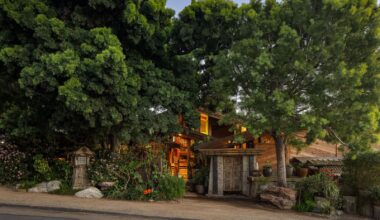 Kendrick Bangs Kellogg Reimagined This $4.5M San Diego Home for a Pair of Artists