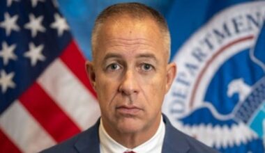 Trump says he’ll nominate former Oklahoma state trooper Lance Schroyer as ICE director