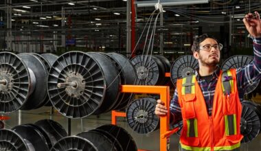 Amazon's multibillion-dollar deal with Corning creates 1,000 jobs in North Carolina