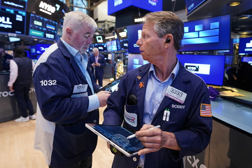 Wall Street inches to more records thanks to booming AI stocks