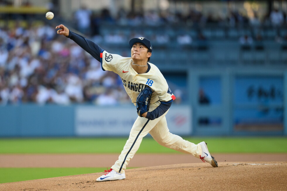Dodgers' relentless offense overwhelms Angels, led by Yamamoto's pitching