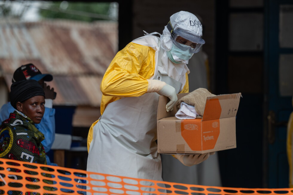 Ebola outbreak in Central Africa could reach 20,000 cases, US analysis says